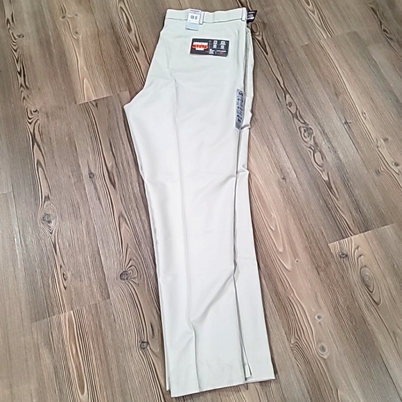 Dockers Men's Advantage 365 D3 NWT Business Casual Pants 42x32 Khaki Flat Front. - Picture 10 of 11